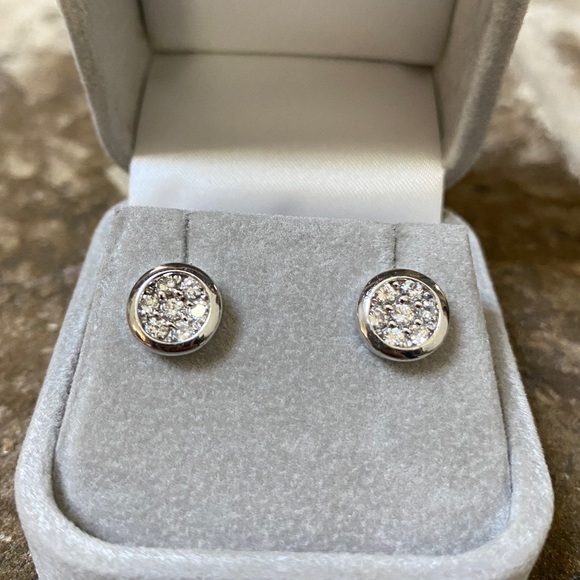 GENUINE 14KT GOLD Earrings Stud Post Cluster Cubic Zirconia Set in White Gold - Picture 7 of 11